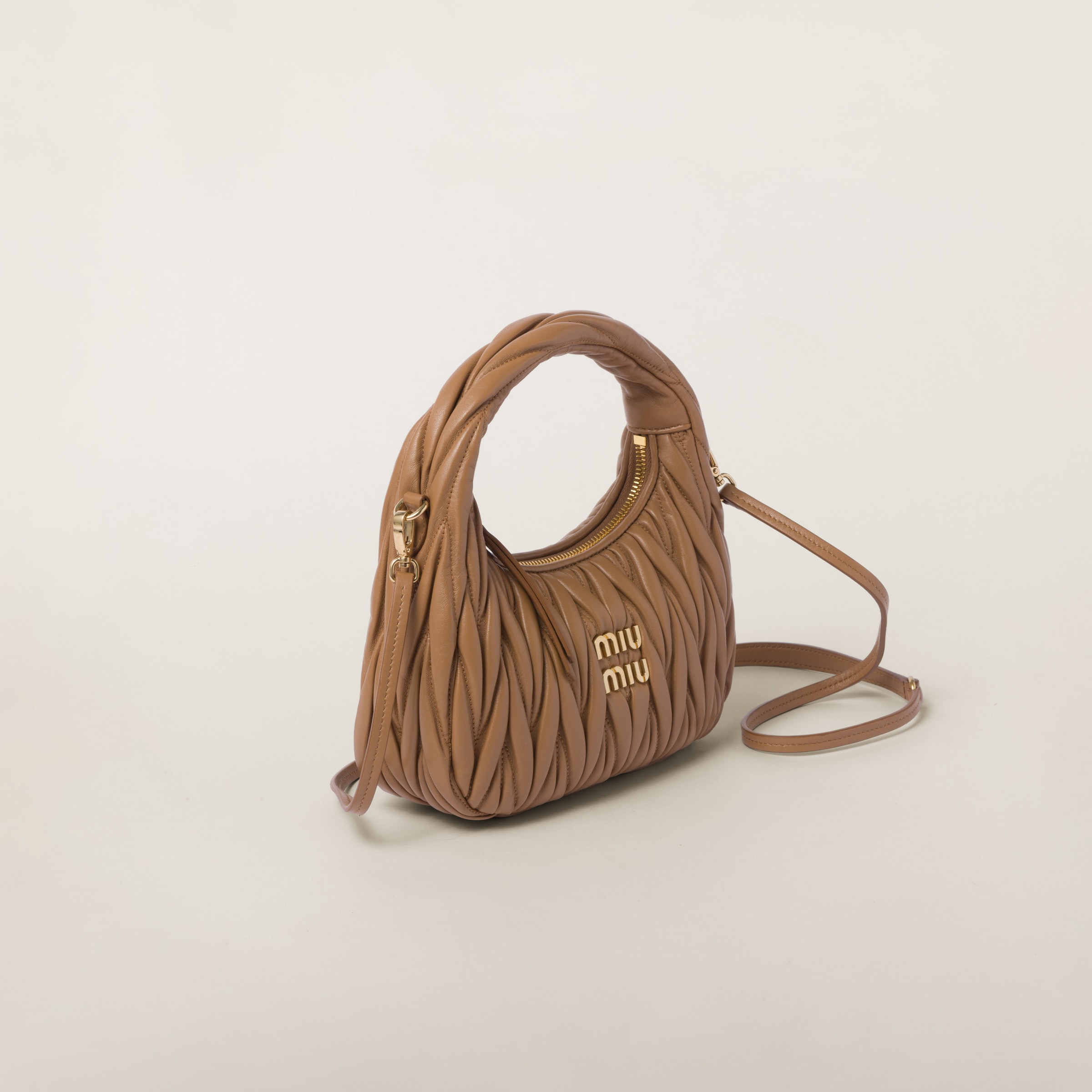 WANDER MATELASSÉ NAPPA LEATHER HOBO BAG, S, CARAMEL