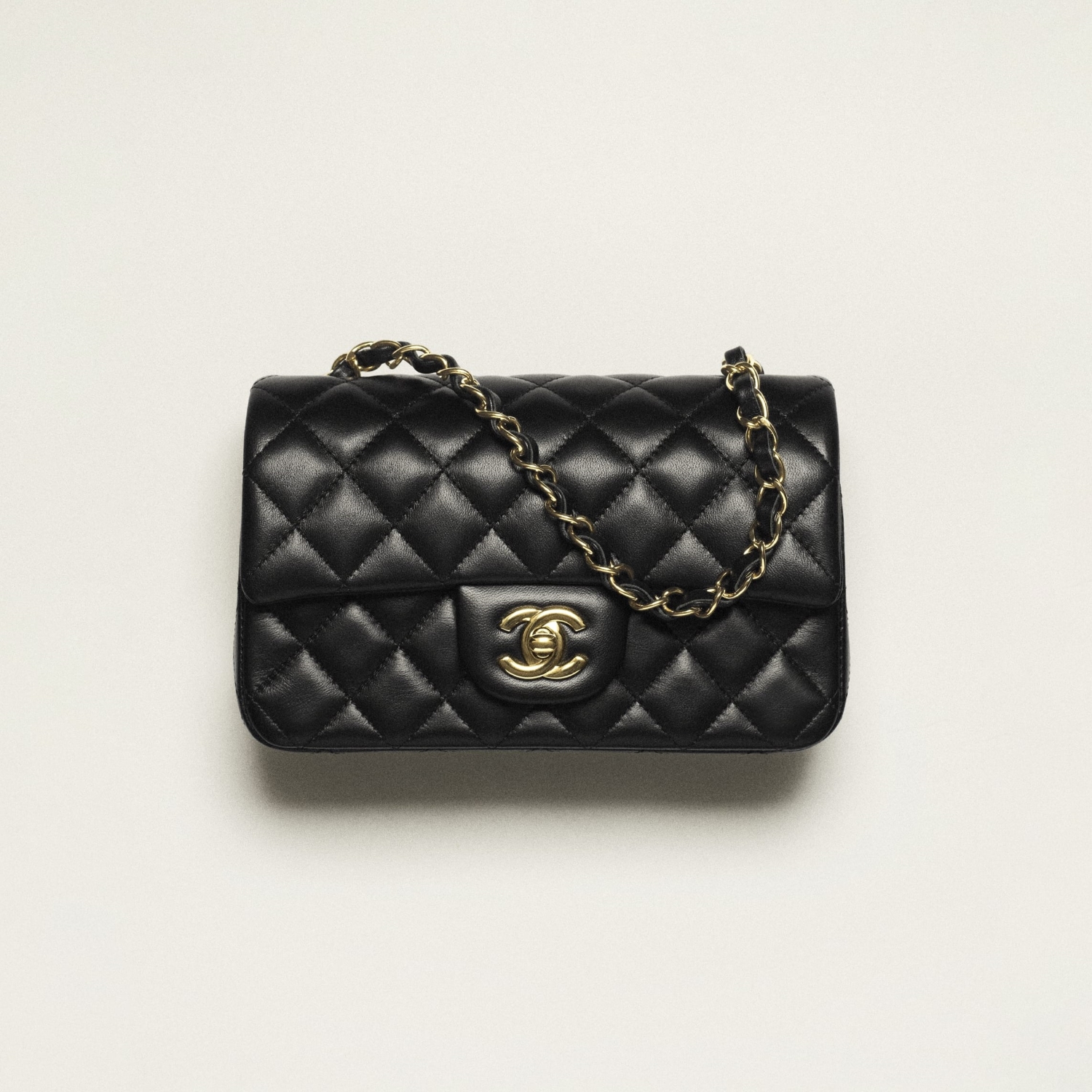 MINI CLASSIC HANDBAG, BLACK