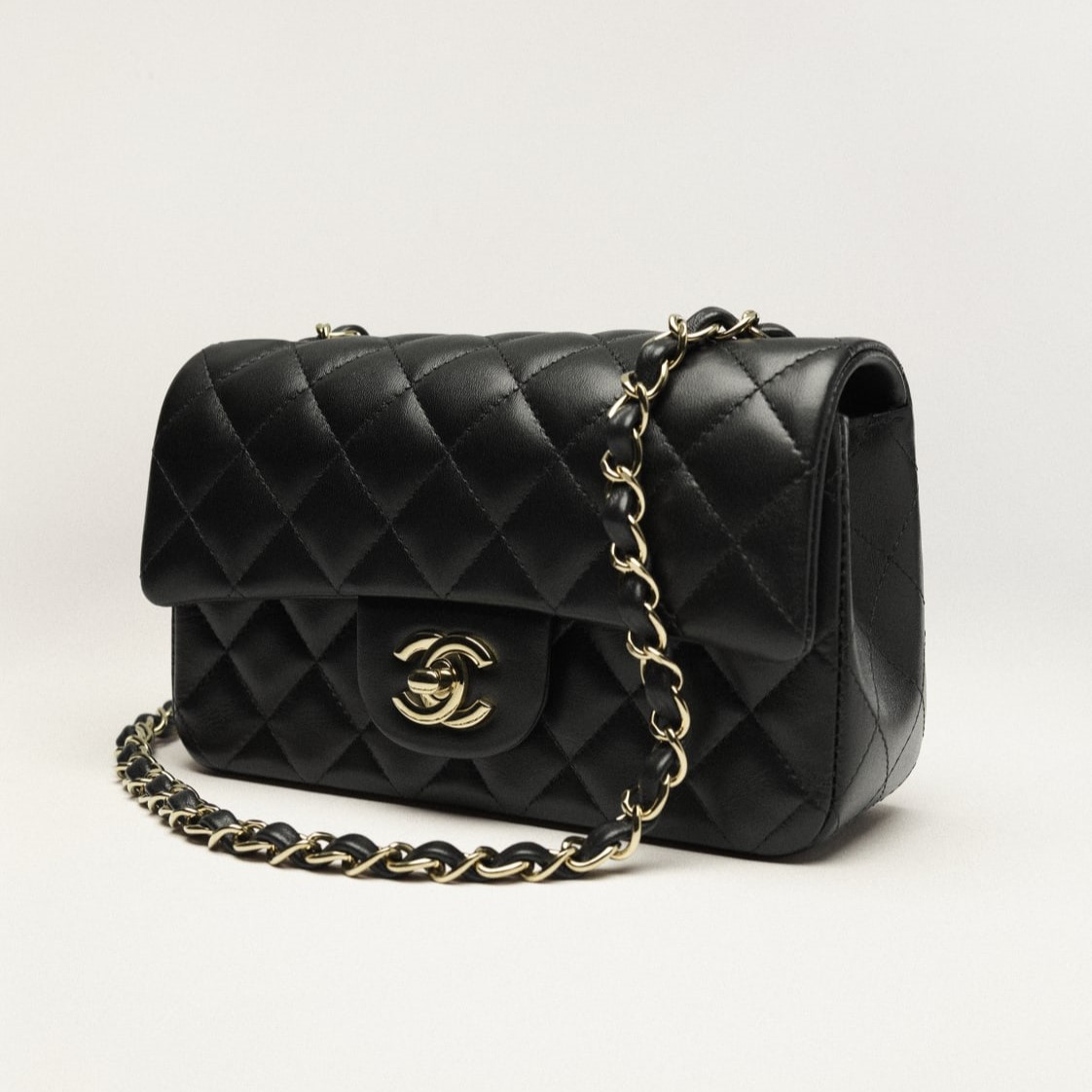 MINI CLASSIC HANDBAG, BLACK