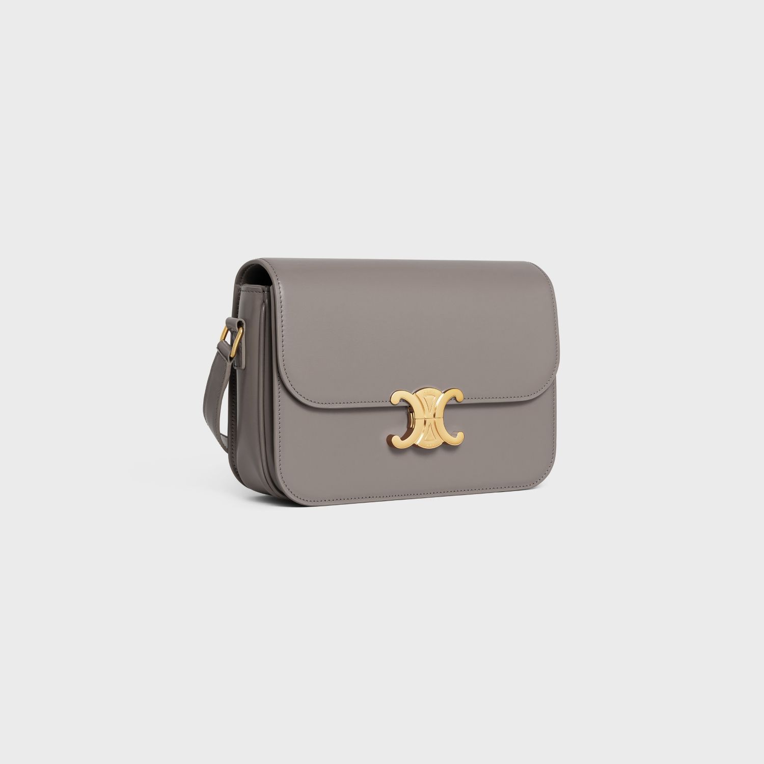 CLASSIQUE TRIOMPHE BAG, PEBBLE